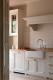 Cucina in stile country bianca eggshell con lavello farmer sink